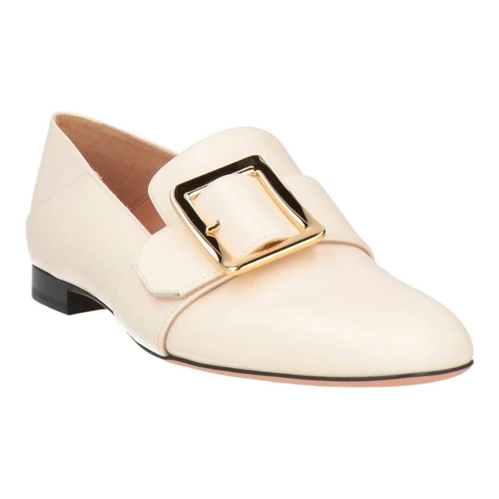 Bally Janelle Cream Loafers with Gold Buckle sz8